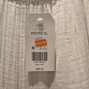 White Pleated Skirt - Petite XL
